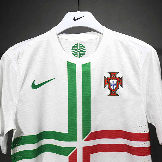 Camisa Retrô Portugal 2012 Versão Jogador