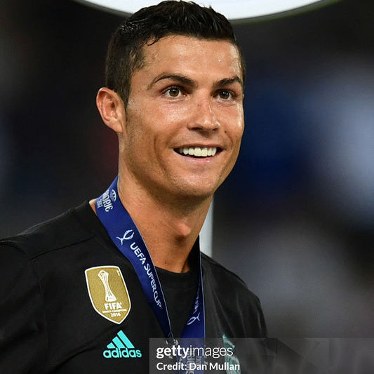 Camisa Real Madrid Retrô Manga Longa 2017/18 Away